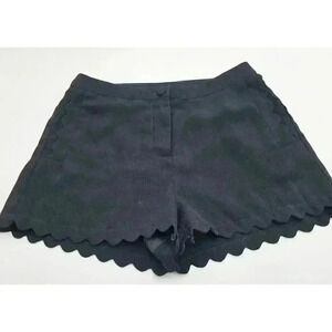 Topshop Women's Size 0 Petite Black Scalloped Dress Shorts